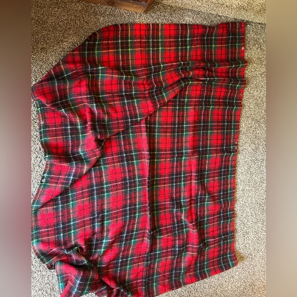 Tennessee Woolen Mills Wearable Blanket Wrap Snap Plaid Stadium Robe Snuggle USA - Picture 5 of 13